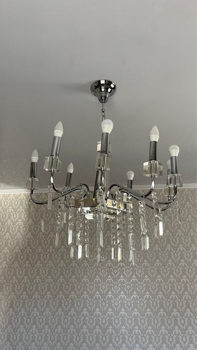 Продам люстры — стильные и недорого