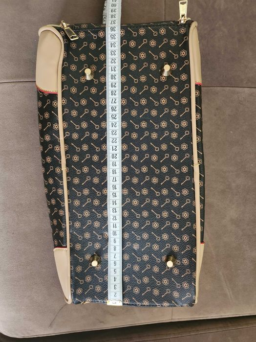 Geanta discreta animale companie mici noua