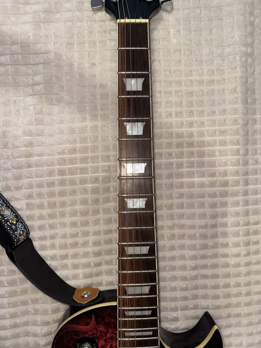 Електрическа китара Jackville Les Paul Style – Custom Snake Design + колан и калъф