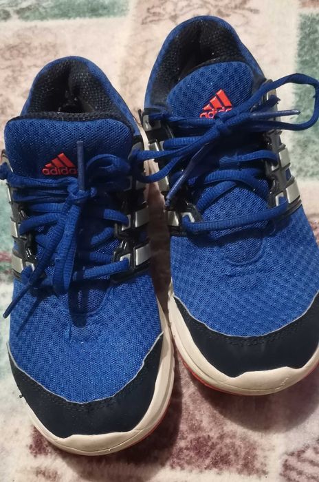 Маратонки Adidas