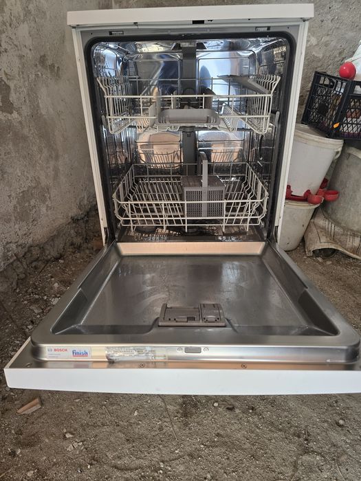 Masina de spalat vase Bosh seria 2