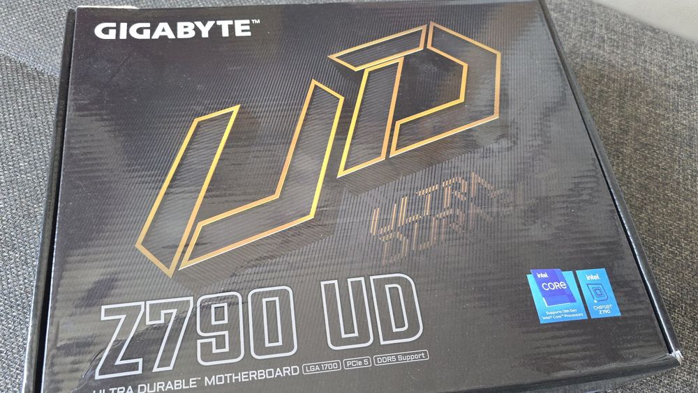 Placa de baza GIGABYTE Z790 UD socket 1700