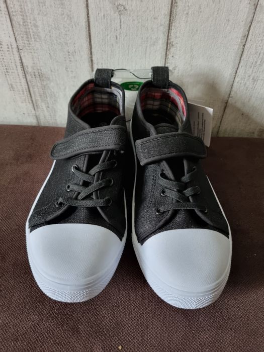 Продам кеды Kedini р 37