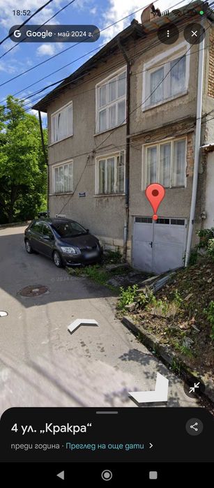 Продава се 2 етажа от много жилищна къща