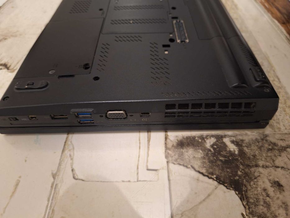 Лаптоп ThinkPad T530