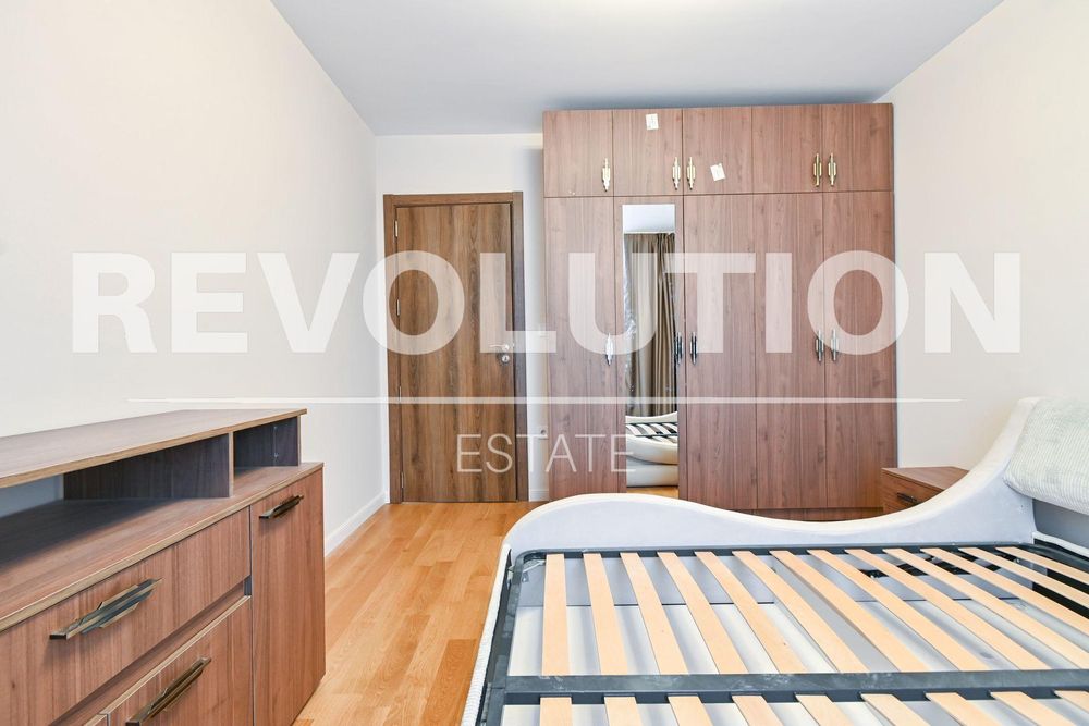 Дава се под наем Тристаен апартамент в София, Дружба 2 - 150 кв.м за 1196.97 € - Снимка #8
