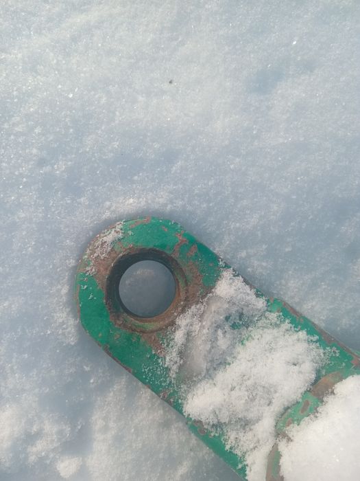 Продам пресс145 трактор