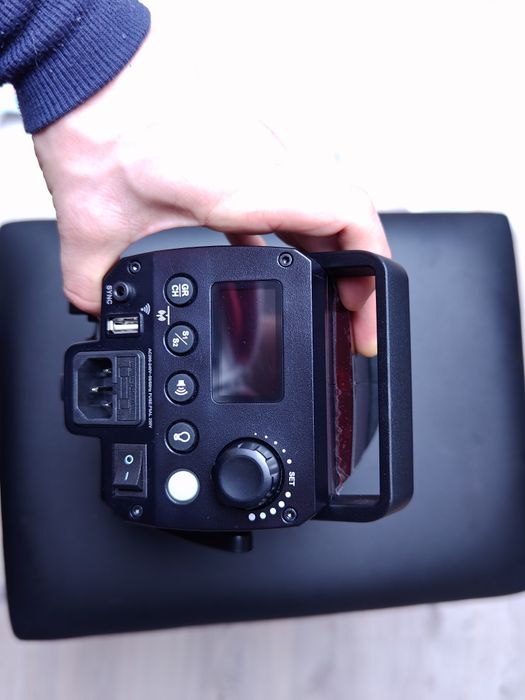 Blitz studio Godox MS200V