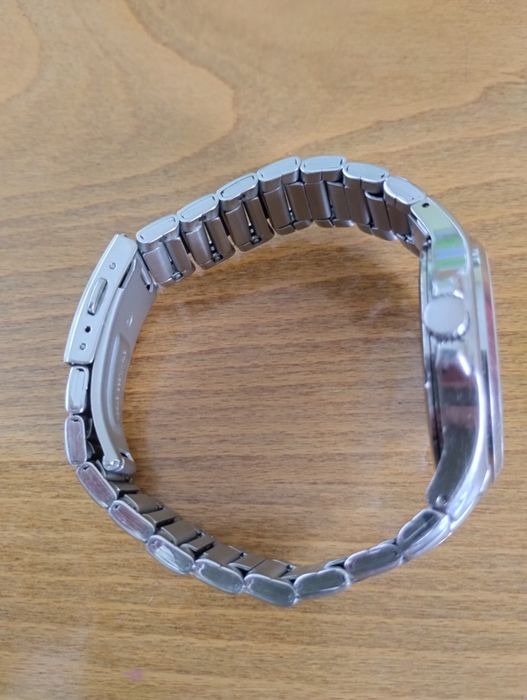Часовник Casio Edifice