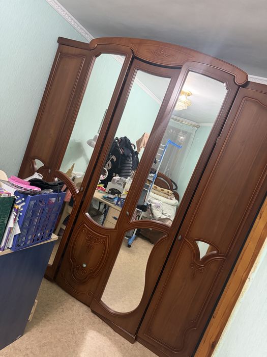 Продам шкаф в хорошем состоянии