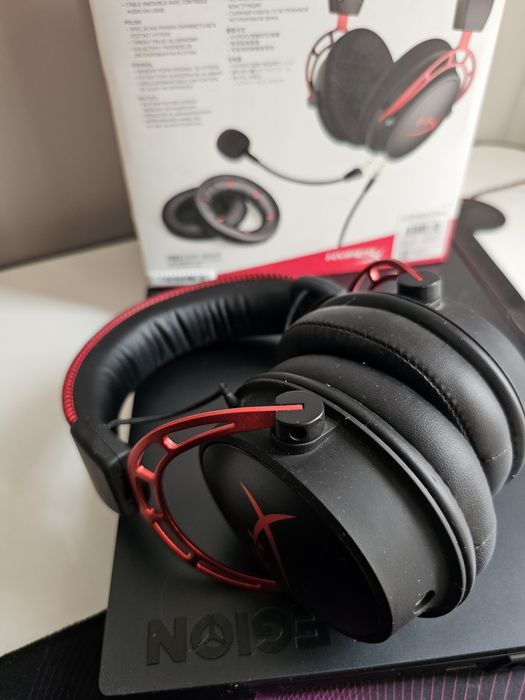Наушники HyperX cloud alpha