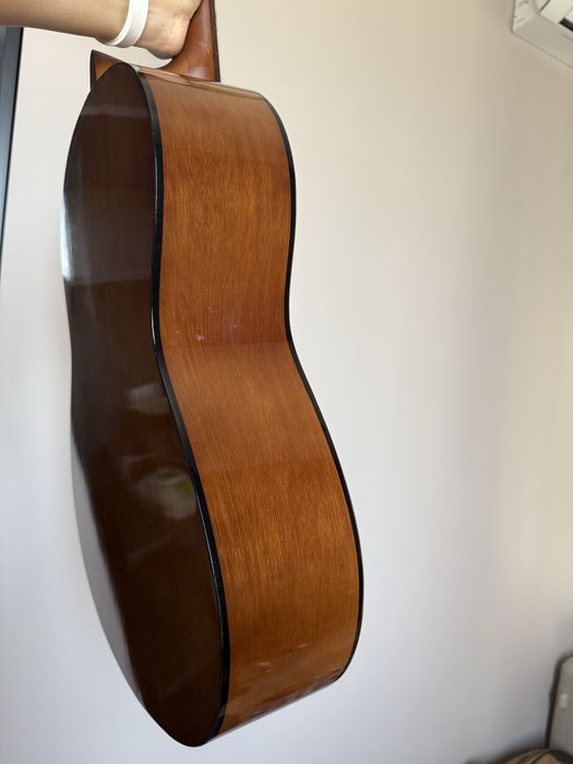 Гитара Yamaha C40