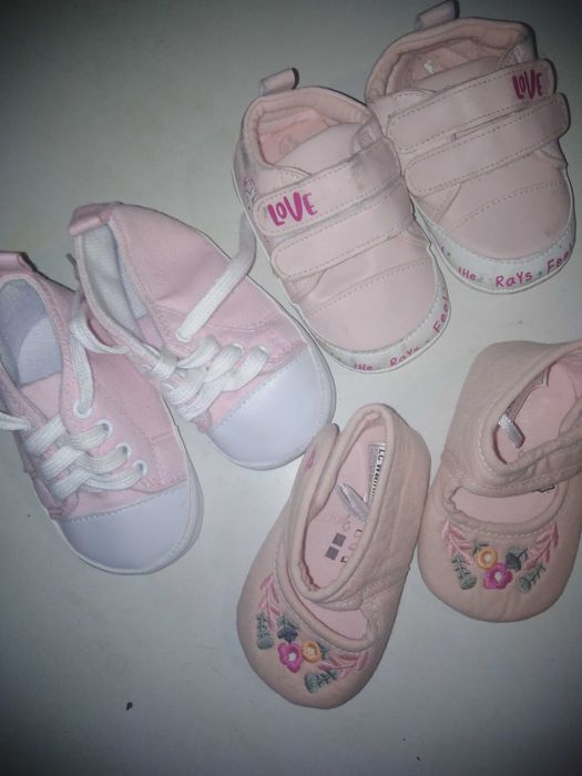 Бебешки обувки - 3 чифта - 17, 18 номер