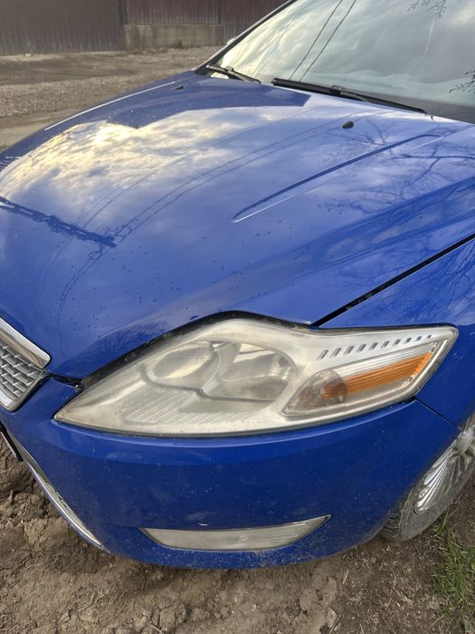 Far dreapta Ford mondeo MK4 Far stanga Ford Mondeo Mk4 Capota Ford Mondeo MK4 Bara fata Ford mondeo Mk4