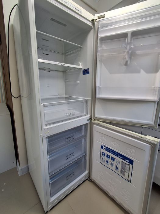 Холодик самсунг бу