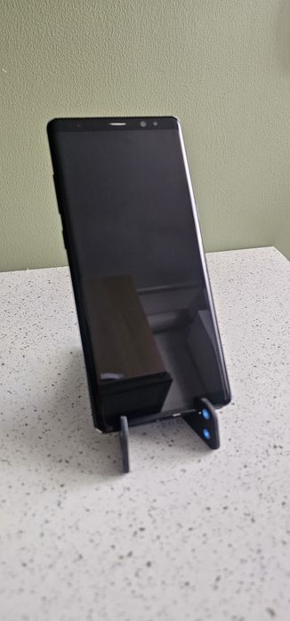 Galaxy NOTe 8, foarte bun.