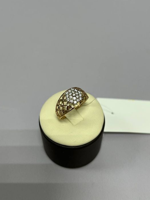 Кольцо с камням  #АК12715