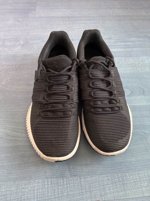 Under Armour маратонки 42.5