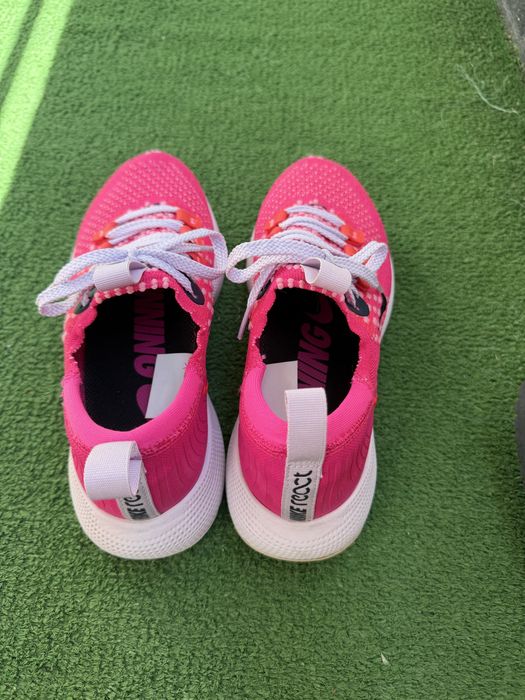 Nike маратонки 36,5