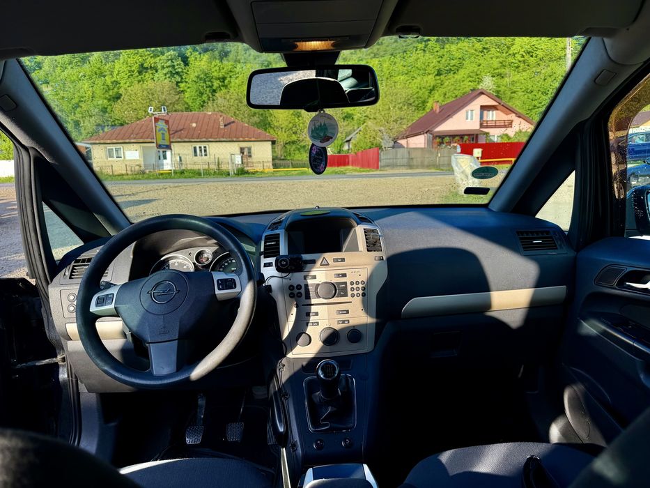 Opel zafira 1.7 CDTI