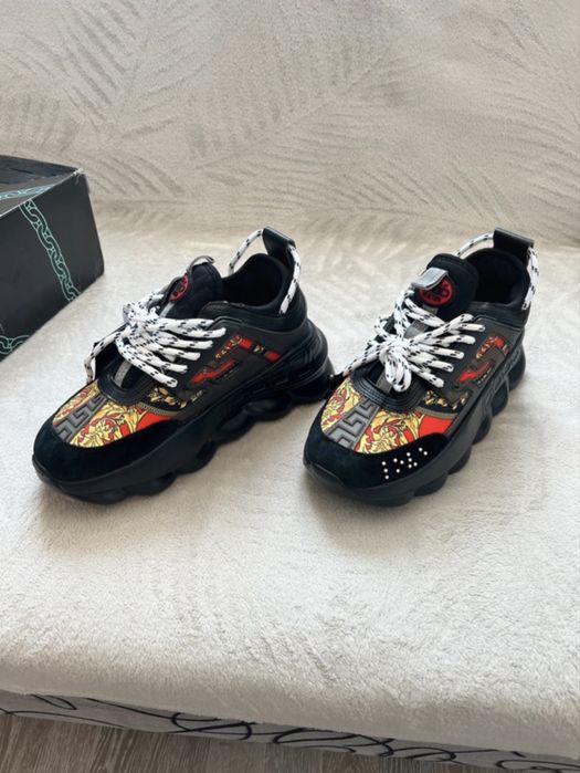 Versace chain reaction (diverse modele la alegere)