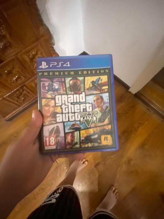 Play Station 4 slim