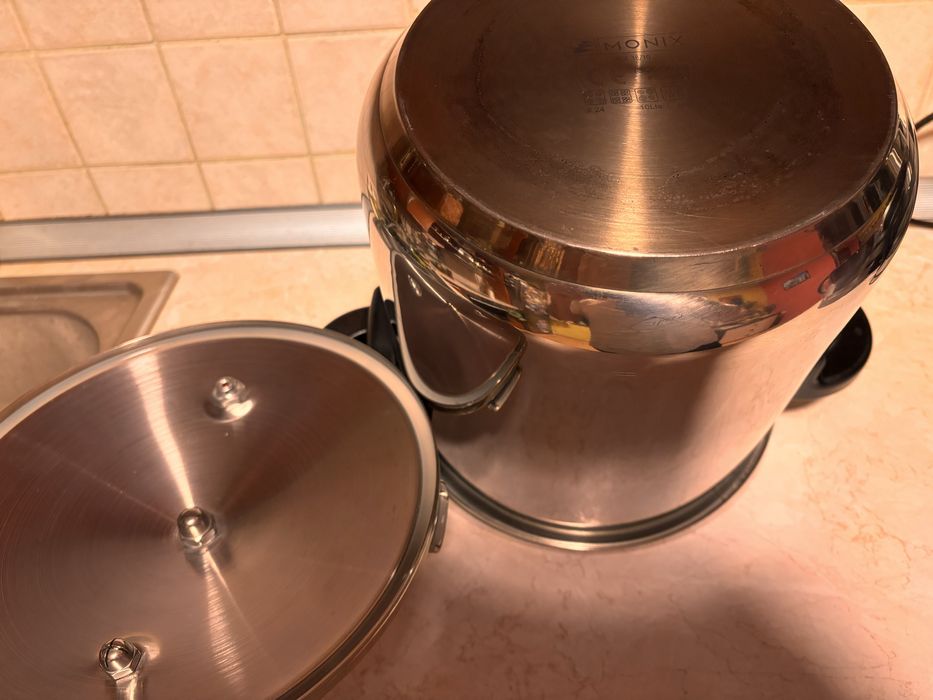 MONIX Тенджера под налягане “CLASSICA“ - 10 л.