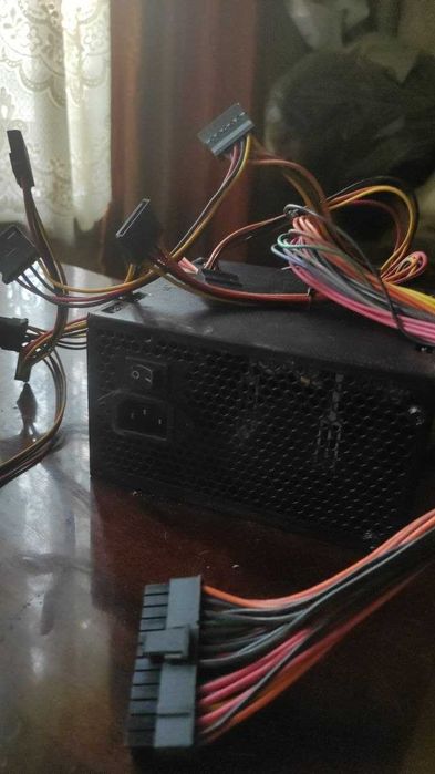 Блок питания AeroCool VX Plus 700