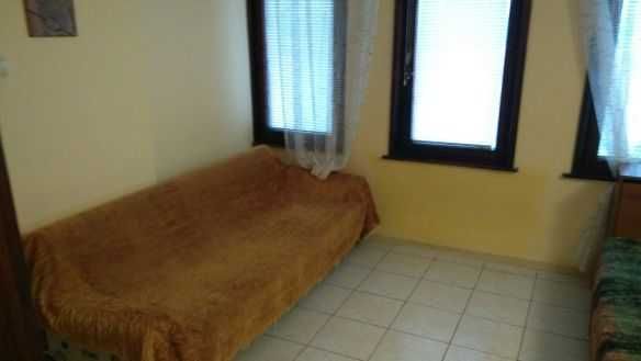 Дава се под наем Двустаен апартамент в Бургас, Възраждане - 52 кв.м за 150 € - Снимка #6