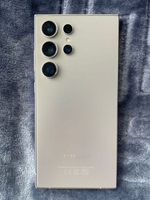 Самсунг с 24 ультра