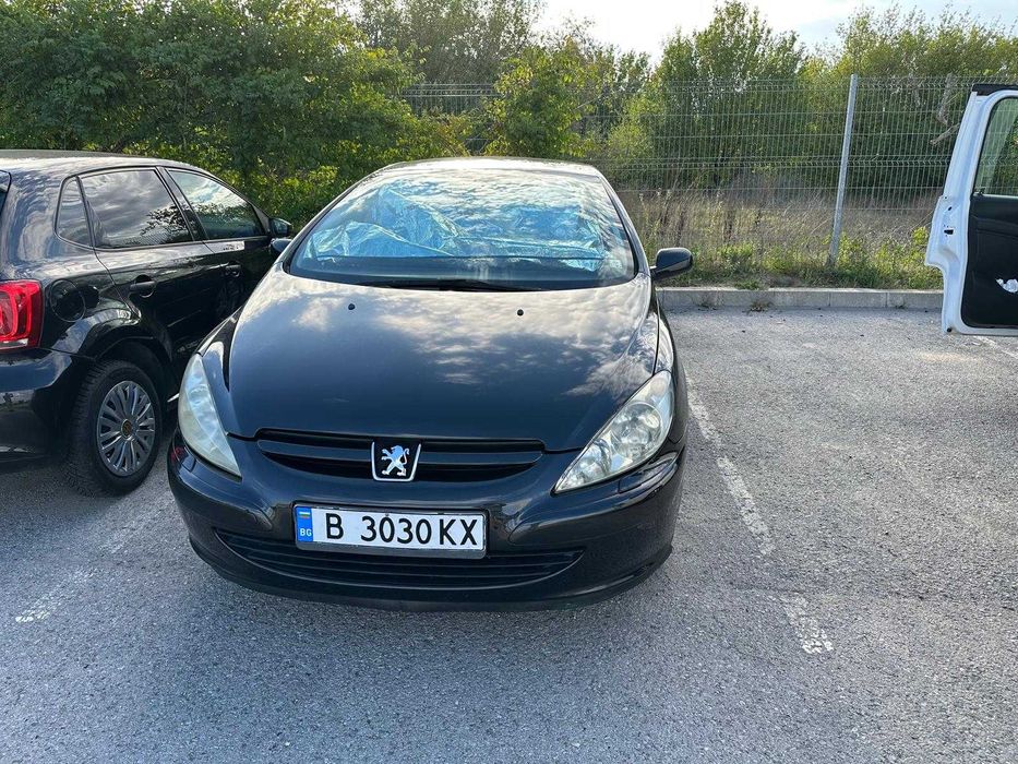 Автомобил Peugeot 307 CC