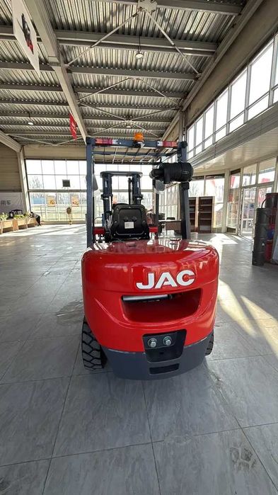 Вилочные погрузчики JAC