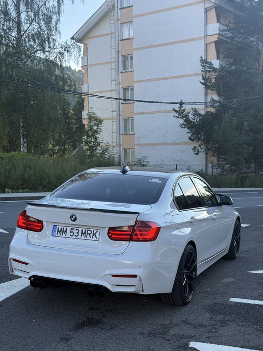 Bmw seria 3 320d f30 2012 184cp