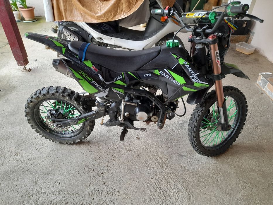 Vând cross Kxd in 4T