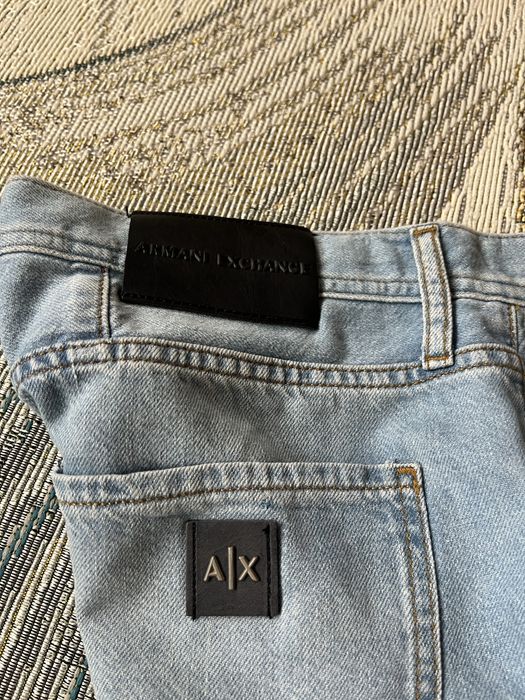 AIX Armani Exchange : J13 Slim НОВИ размер 31 / Оригинал