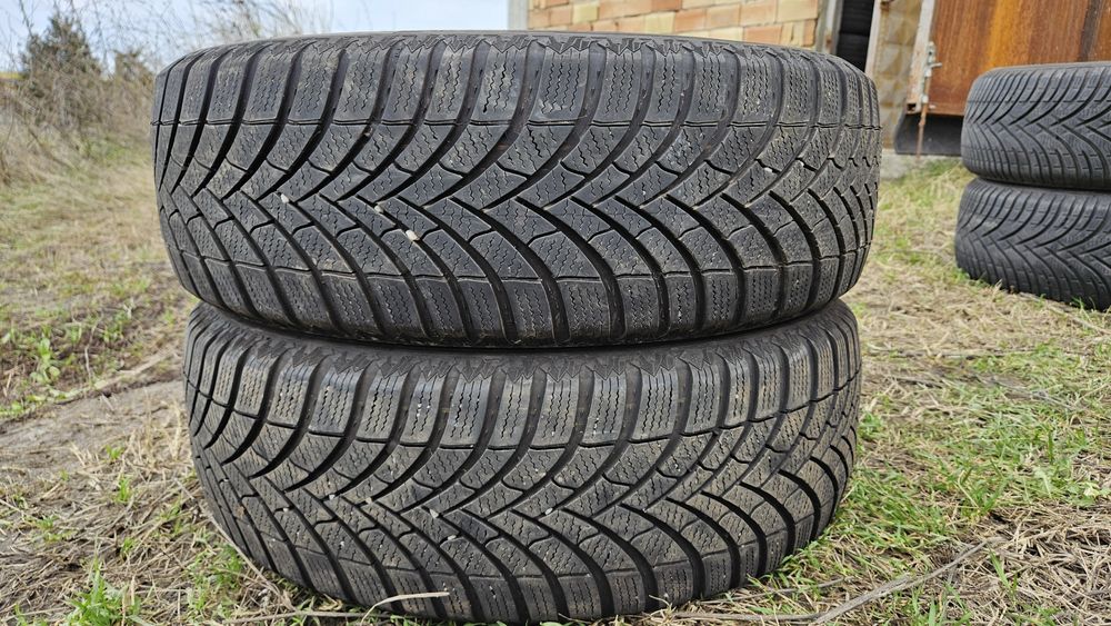 2бр гуми 205 60 16 дот 23 семперит semperit