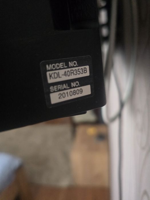 Телевизор Sony!!