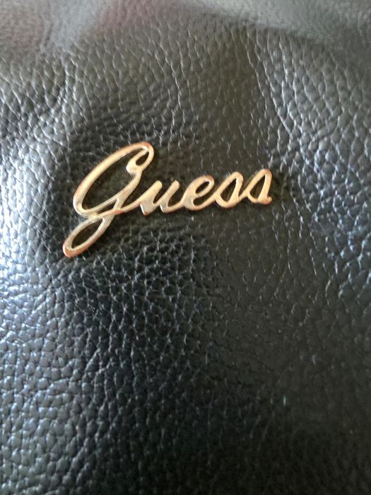 Guess оригинална дамска чанта