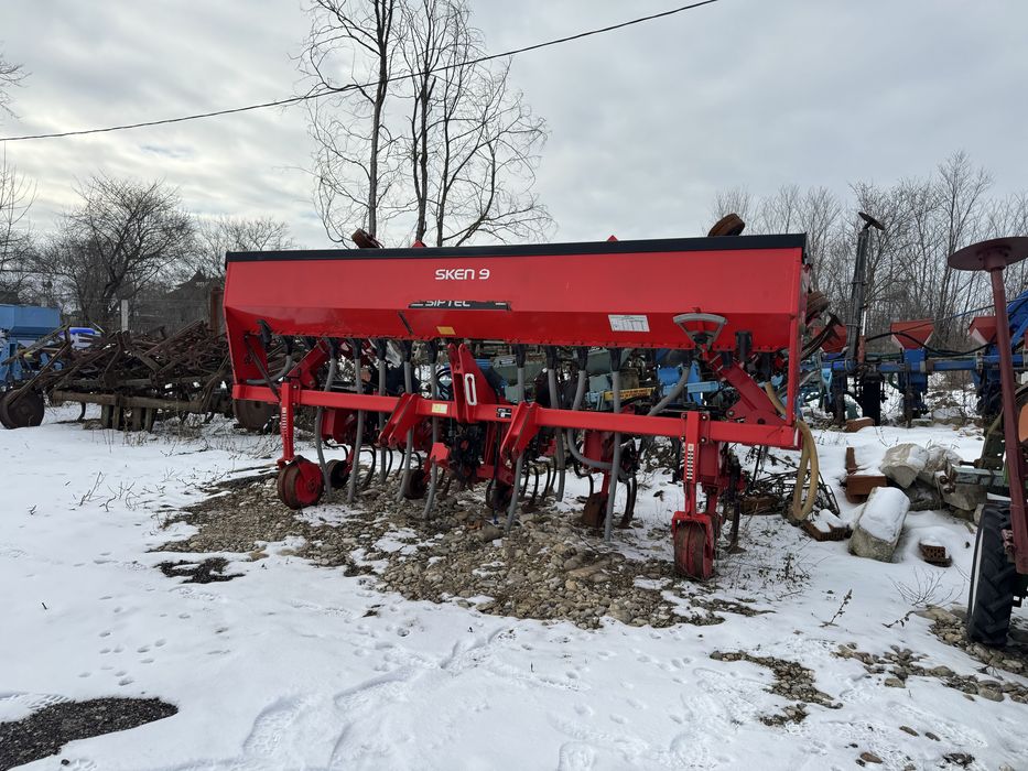 Piese Prasitoare / Cultivator SIPTEC 7 sau 9 sectii cu rabatare hidraulica