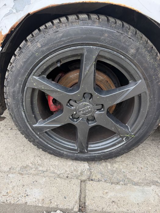Джанти 17 5х112 със зимни гуми 225/45/17