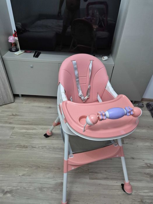 Scaun de masa bebeluși