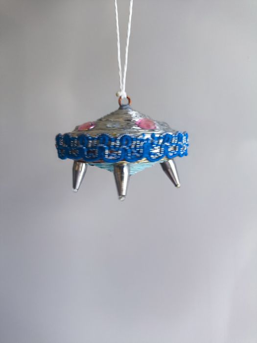 Ёлочная игрушка ( Космический корабль )
