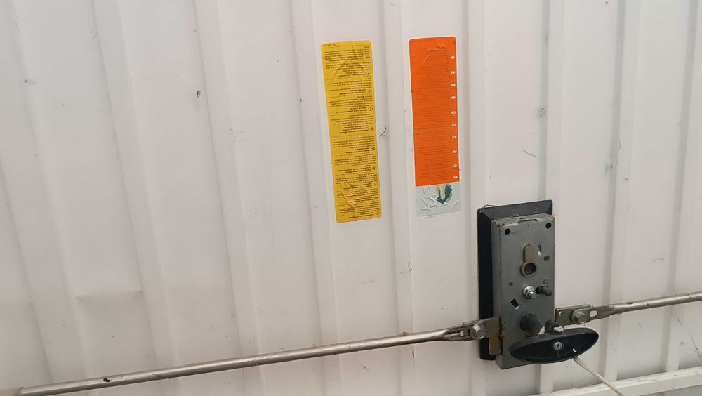 Продава се Гараж / Паркомясто в Варна, Център - 18 кв.м за 1414 €/кв.м - Снимка #3