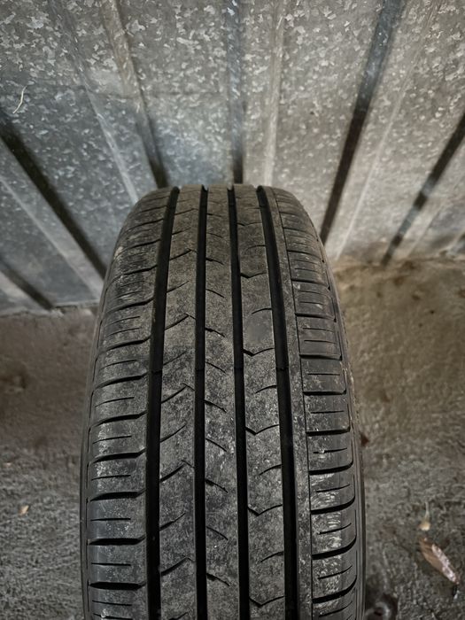 Продам резину с дисками комплект