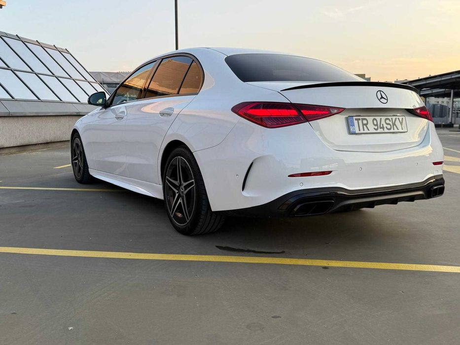 MERCEDES-BENZ C-Class 2023