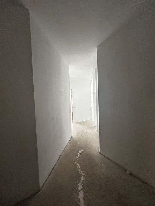 Дава се под наем Тристаен апартамент в София, Студентски град - 120 кв.м за 313000 € - Снимка #2