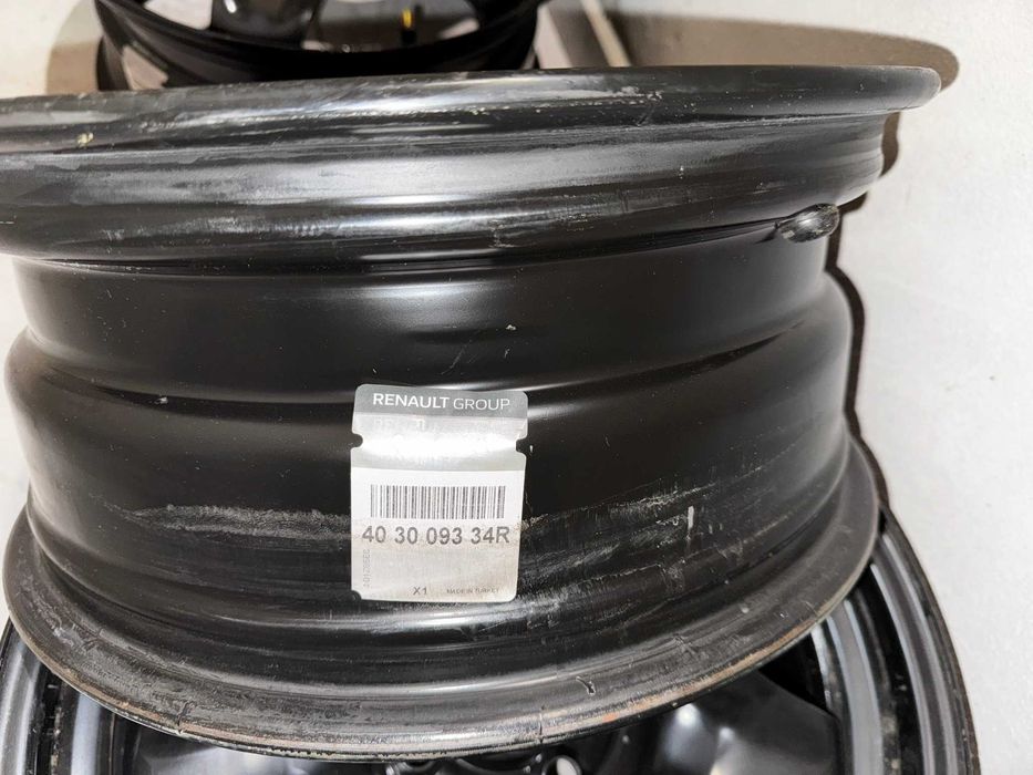 Оригинални стоманени джанти 16" с тасове Renault Clio V