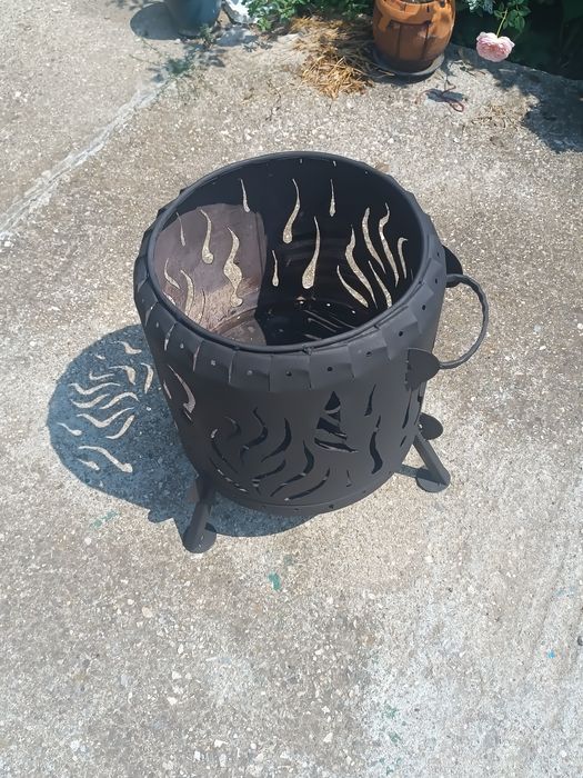Метално арт огнище