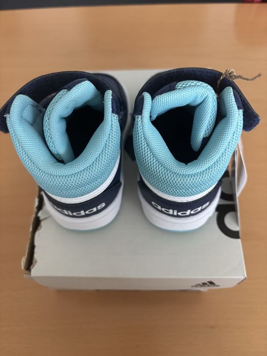 Adidas детски маратонки