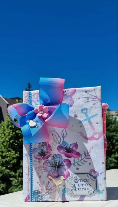 Свеж журнал с огромен брой страници